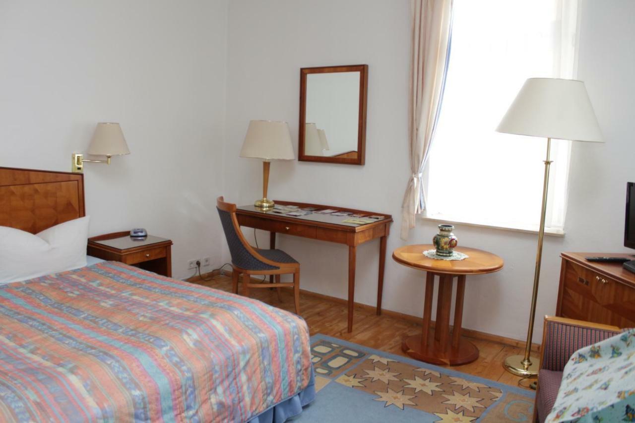 Hotel Weinkeller Woelk Naumburg  Zewnętrze zdjęcie