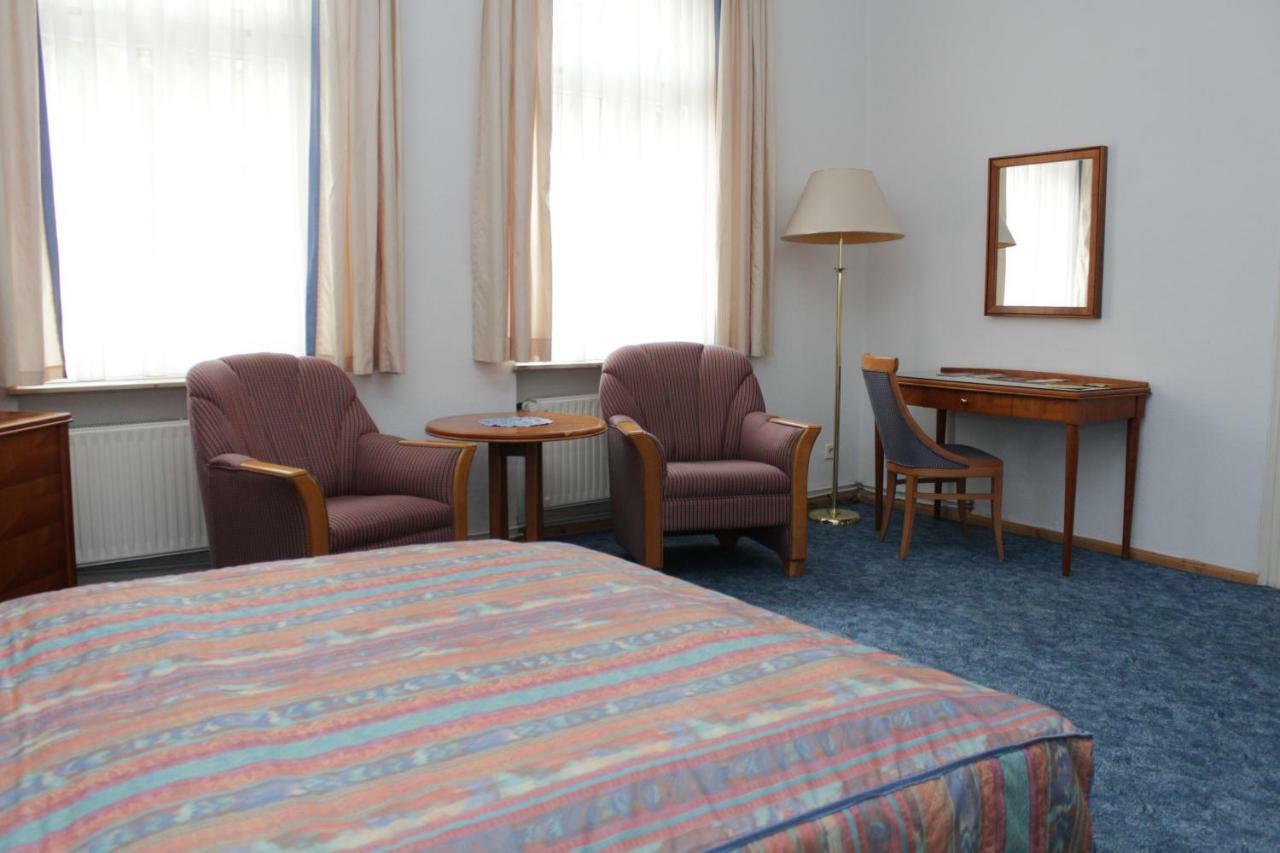Hotel Weinkeller Woelk Naumburg  Zewnętrze zdjęcie
