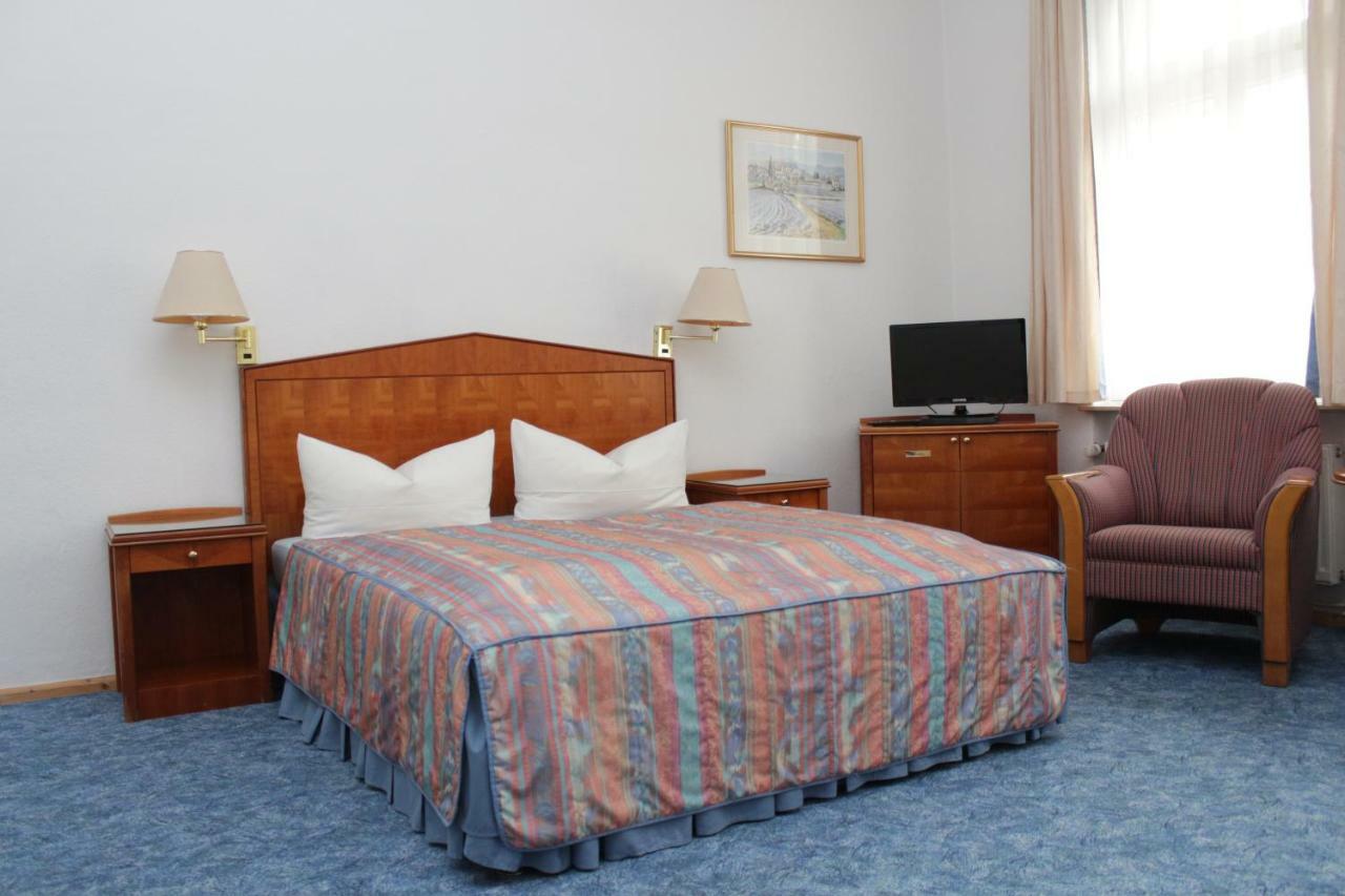Hotel Weinkeller Woelk Naumburg  Zewnętrze zdjęcie
